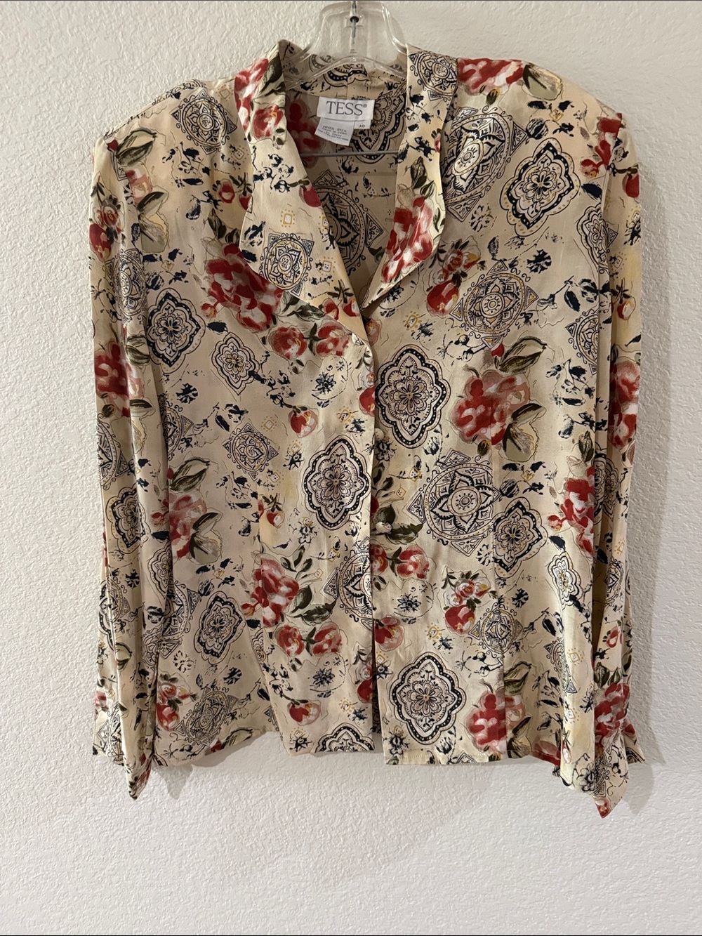 Tess Floral Cream Button-Down Shirt